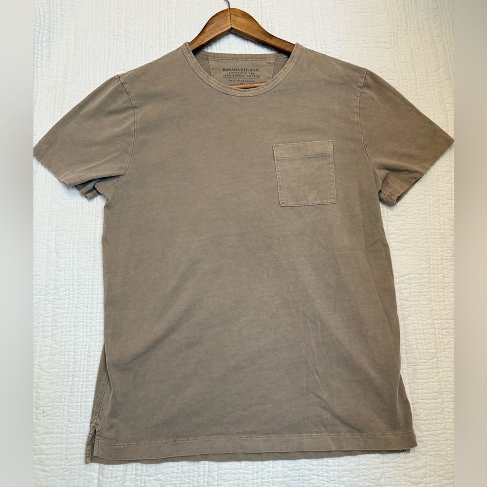 Banana Republic Authentic Tee Size M